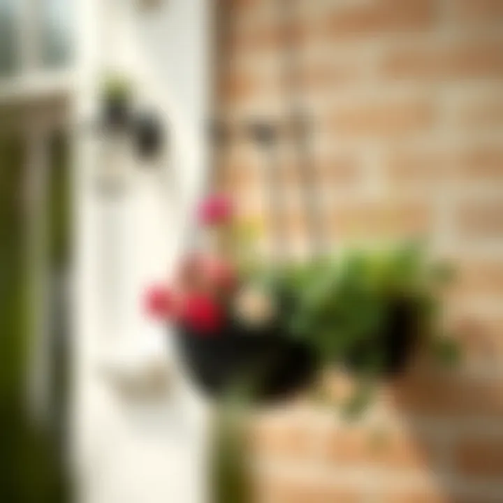 Stylish modern wrought iron planter design for indoor spaces